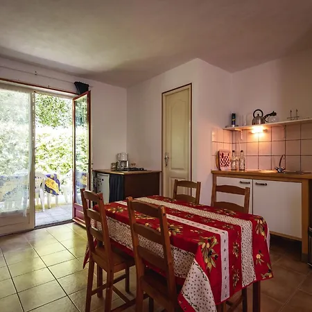 Charming With Pool In Vezac Holiday home *
